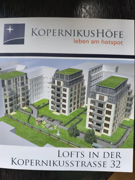 Ruhige 4-Zimmer-Wohnung im hippen  Friedrichshain mit Terrasse, Balkon, Kamin und Garagenstellplatz — photo 1